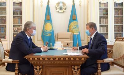 THE PRESIDENT RECEIVES AKHMETZHAN YESSIMOV, CHIEF EXECUTIVE OFFICER OF THE SOVEREIGN WEALTH FUND “SAMRUK-KAZYNA” JSC